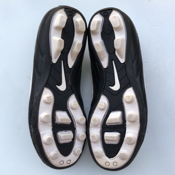Nike soccer cleats size 12 - Picture 8 of 10